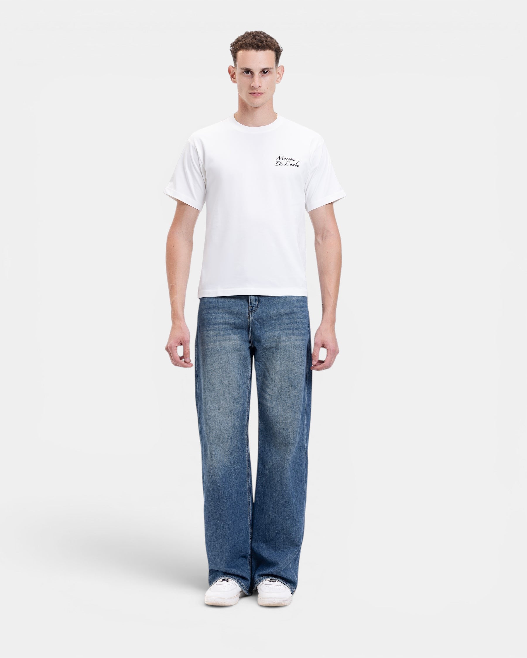 Two Swans Tee - structured cut